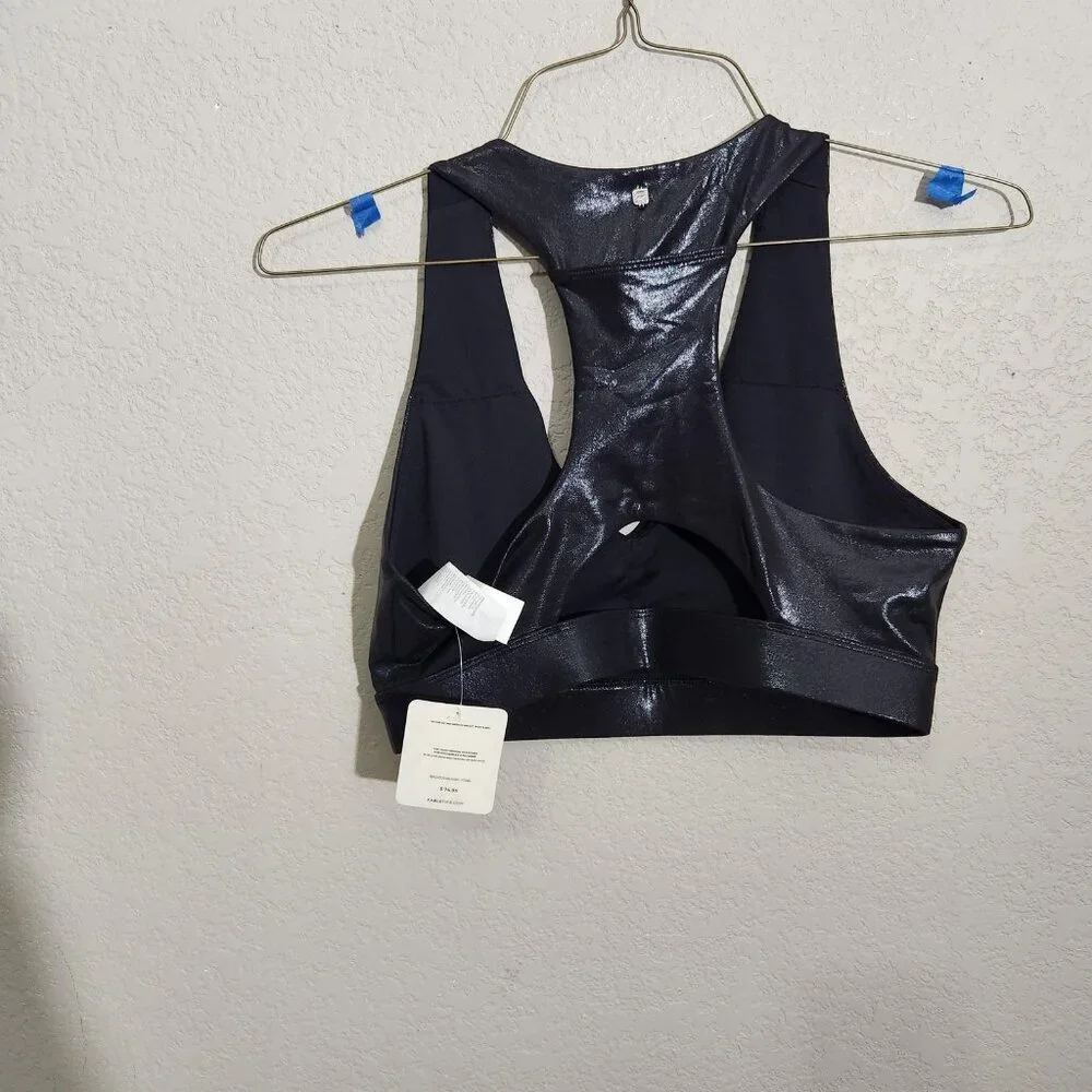 Fabletics Sports Bra Womens Medium Black On-the-Go Mid Medium Impact Racerback
